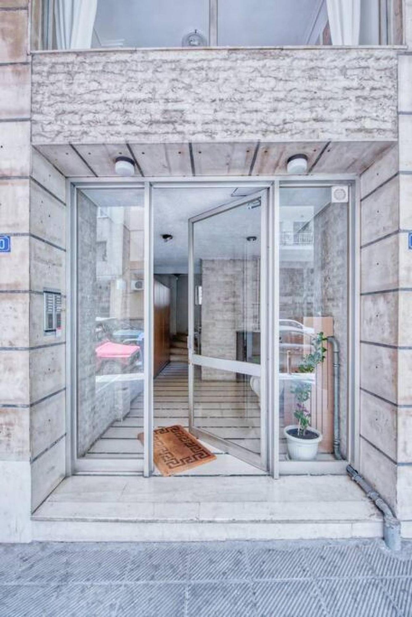 Muse A Dreamy And Fresh New Apartment أثينا المظهر الخارجي الصورة