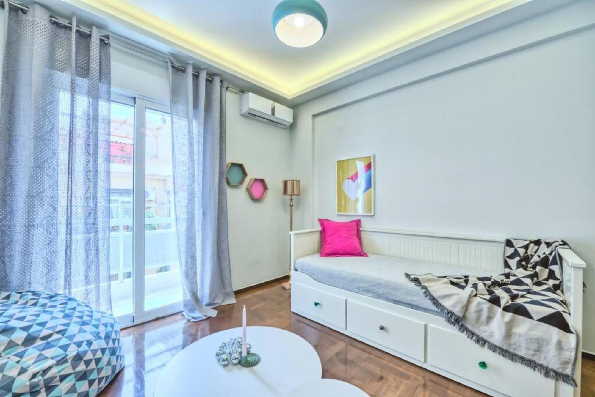 Muse A Dreamy And Fresh New Apartment أثينا المظهر الخارجي الصورة